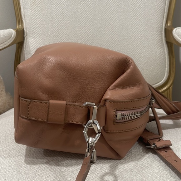 Givenchy Bag 🎄 - Picture 15 of 17